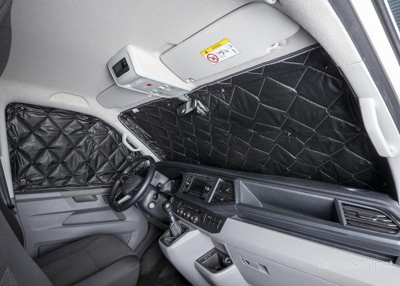 Rohože termické vnitřní Blackline pro kabinu řidiče Mercedes Sprinter 1995–2006, 9vrstvé (sada 3 ks) 304744
