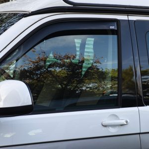 Deflektory okenní přední pro vozy Volkswagen T5 a T6 (od roku 2003), 1 pár 301866 Deflektory okenní přední pro vozy Volkswagen T5 a T6 (od roku 2003), 1 pár 301866