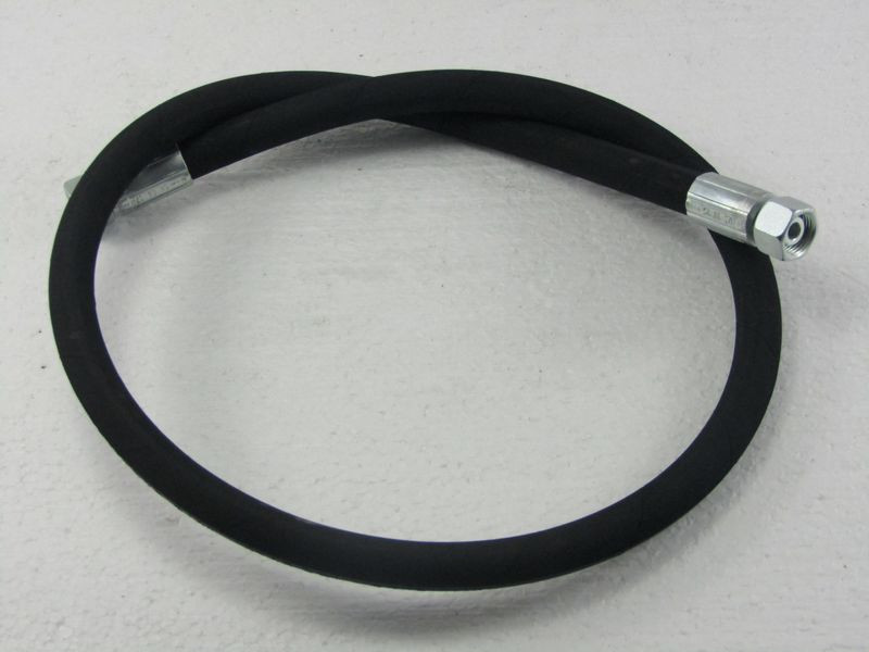 Hadice 10*560 1SN DKL-DKL M18*1,5 vysokotlaká 84825