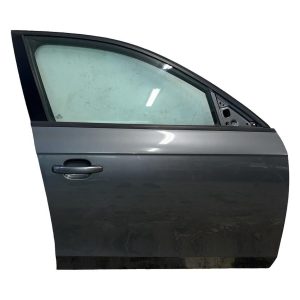 Audi A4 B8 8K facelift avant r.v. 2013 tmavě šedá metalíza Monsun Grau kód barvy LX7R pravé přední dveře 8K0831052J S5VX3T89852 Audi A4 B8 8K facelift avant r.v. 2013 tmavě šedá metalíza Monsun Grau kód barvy LX7R pravé přední dveře 8K0831052J S5VX3T89852