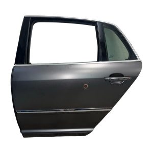 VW Phaeton 3D facelift r.v. 2013 stříbrná metalíza kód barvy LA7W levé zadní dveře 3D4833055S S5VX3T89470 VW Phaeton 3D facelift r.v. 2013 stříbrná metalíza kód barvy LA7W levé zadní dveře 3D4833055S S5VX3T89470