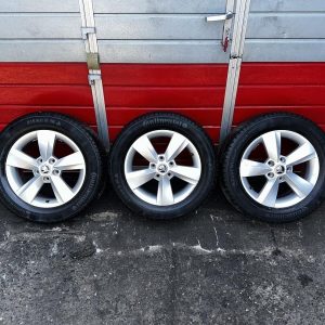 Kola 215/60 R16 zimní pneu Continental 2,9mm ET43 6Jx16H2 57A601025S 57A601025T 2 kusy S5VX3T62198 Kola 215/60 R16 zimní pneu Continental 2,9mm ET43 6Jx16H2 57A601025S 57A601025T 2 kusy S5VX3T62198