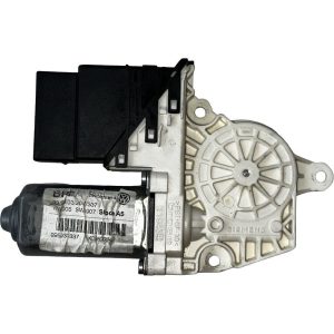 Škoda Octavia 2 kombi r.v. 2007 motorek stahování oken pravý zadní 1K0959702J 7K0959704 S5VX3T62028 Škoda Octavia 2 kombi r.v. 2007 motorek stahování oken pravý zadní 1K0959702J 7K0959704 S5VX3T62028