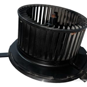 VW Golf 5 kombi r.v. 2008 ventilátor topení 1K1819015 S5VX3T76367