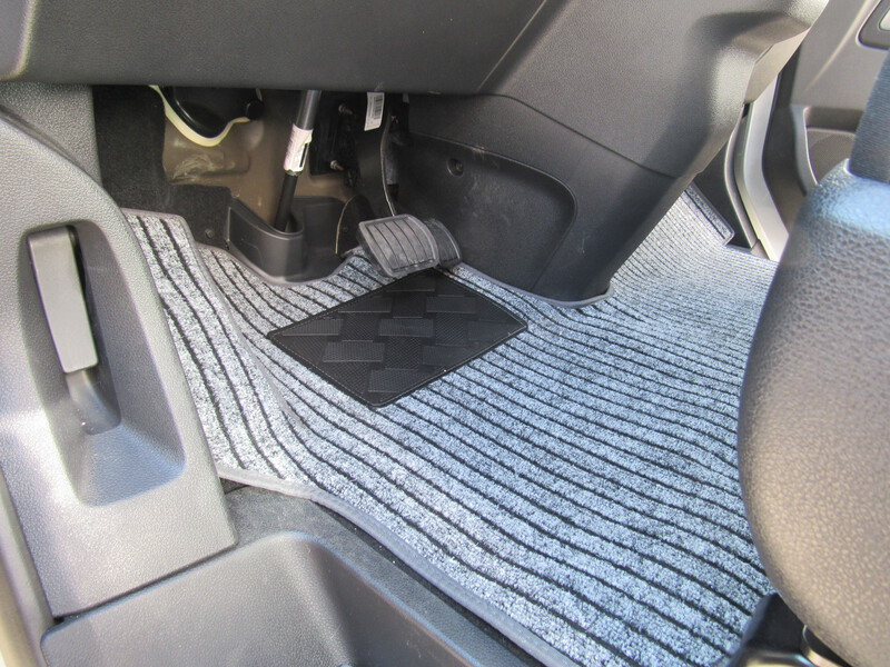Autokoberec do kabiny řidiče pro Citroën Campster od Pössl syntetické vlákno 1900 g/m² šedý 307936